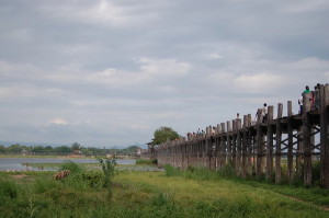 Деревянный мост Амарапуру 