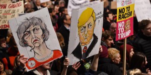 Британские законодатели продолжают спорить о визите Трампа на фоне протестов
