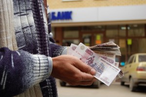 Способствует ли росту экономики кредитование предприятий в кризисный период?