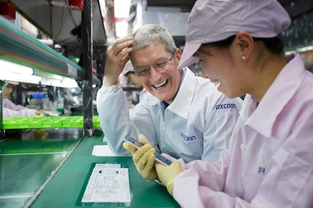 Foxconn инвестирует 6 млрд. USD в китайский завод смартфонов