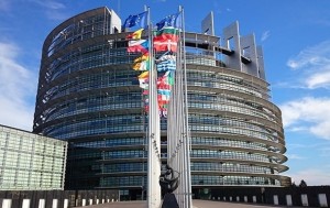 Почему Европа решала наказать Венгрию? 