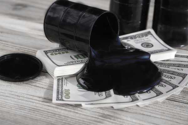 Повышение цен на нефть, негативно влияет на экономику Германии и Италии
