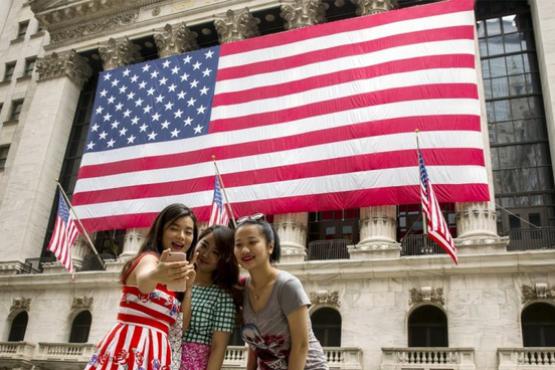Туристический бизнес США терпит убытки из-за отсутствия туристов из Китая