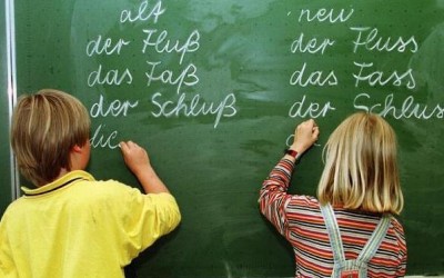В Германии посчитали невозможным продолжать обучение детей в домашних условиях, дистанционно