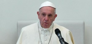 Папа Римский прекратил публичные аудиенции на фоне вирусной волны в Италии