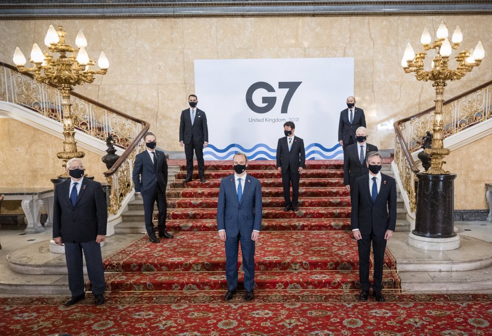 G7