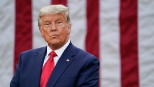 Дональд Трамп 