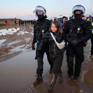 Грета Тунберг задержана полицией Германии 